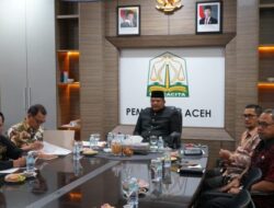 Pj Gubernur Safrizal Ikut Rakor Bersama Mendagri dan Menaker Terkait Isu PHK-Penetapan UMP