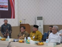 Pj Gubernur Safrizal Pantau Hasil Perhitungan Suara Sementara Pilkada di Aceh