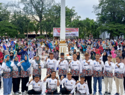 Pj Walikota Langsa Senam Sehat Massal Pada Peringatan HGN dan HUT PGRI Ke 79 Tahun 2024