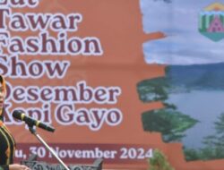 Pj Ketua Dekranasda Apresiasi Integrasi Kegiatan di Lut Tawar Fashion Show