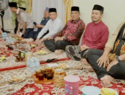 Pj Gubernur Safrizal Takziah ke Rumah Duka Almarhum Abu Madinah