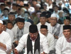 Pj Gubernur dan Ratusan Masyarakat Kumandangkan Doa dan Zikir di Acara Malam Renungan 20 Tahun Tsunami