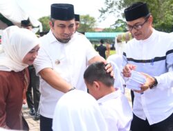 Pemkab Aceh Besar Santuni 92 Anak Yatim Saat Maulid Akbar di Kota Jantho