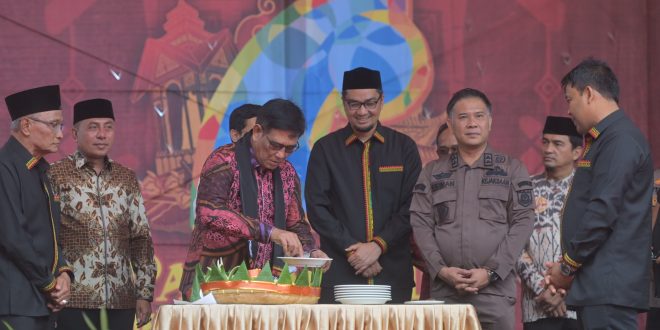 Plt Sekda Aceh Buka Pascal XIII SMA 10 Fajar Harapan