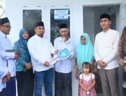 Pj Bupati Iswanto Serahkan Rumah Bantuan Islamic Relief