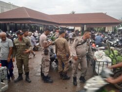 Satpol PP dan WH Aceh Besar Pantau Pasar Tradisional di Lambaro