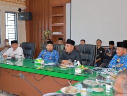 Pj Bupati Iswanto Kenalkan OPD Kepada Bupati dan Wakil Bupati Aceh Besar Terpilih