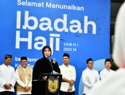 Pemko Lepas Jamaah Haji Asal Banda Aceh di Balai Kota