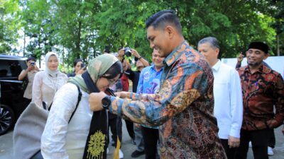 Afdhal Sambut Wamendikti Saintek saat Kunker ke Politeknik Aceh