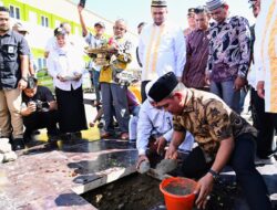 Syech Muharram Hadiri Peletakan Batu Pertama Masjid Nuur Ar Radhiyyah