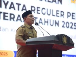 Syech Muharram Beri Pembekalan bagi Mahasiswa KKN USK