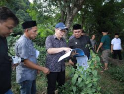 Terima Laporan Masyarakat, Syech Muharram Tinjau Irigasi di Lhoong