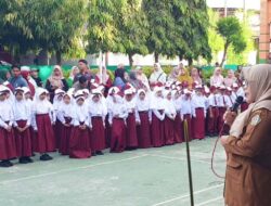Momen Hari Pertama Masuk Sekolah di Lhokseumawe, Bakar Semangat Siswa