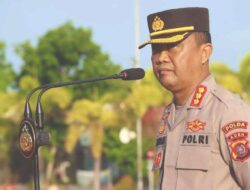 Patroli KRYD Polda Aceh, Pasang Bendera Merah Putih di Kendaraan Warga