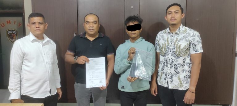 Polisi Temukan Narkoba dari Pengendara Motor saat Razia