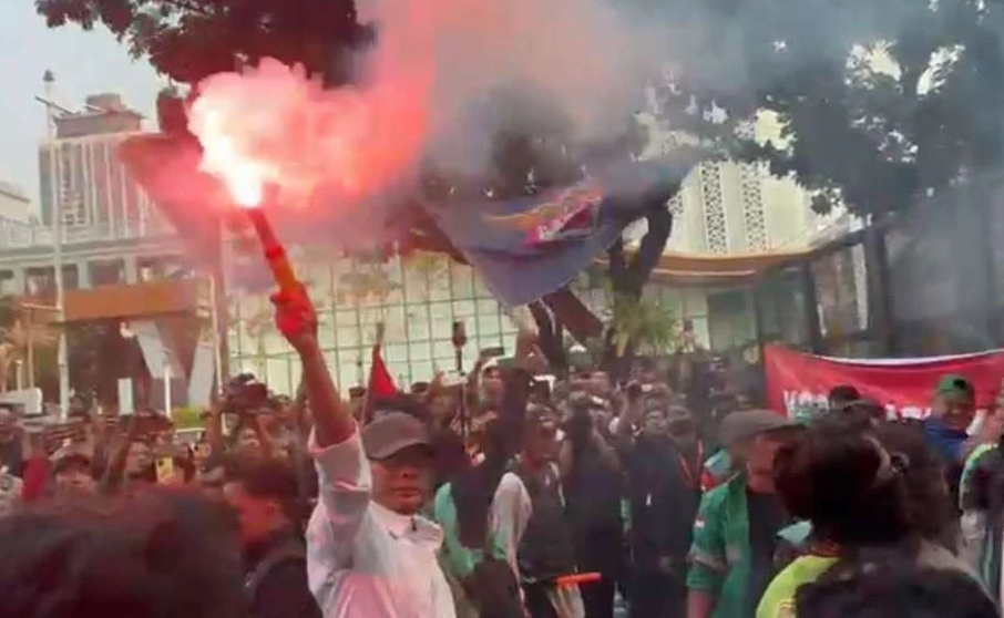 Pajak Bumi dan Bangunan Naik, Protes Warga Meluas
