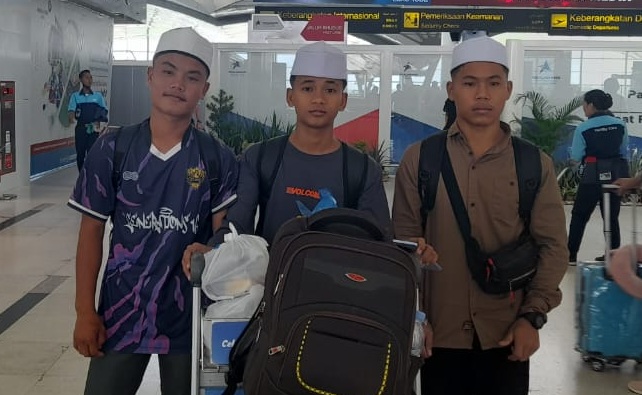 FDP Kirim Tiga Anak Asuh ke Madrasah Mustafawiyah di Malaysia
