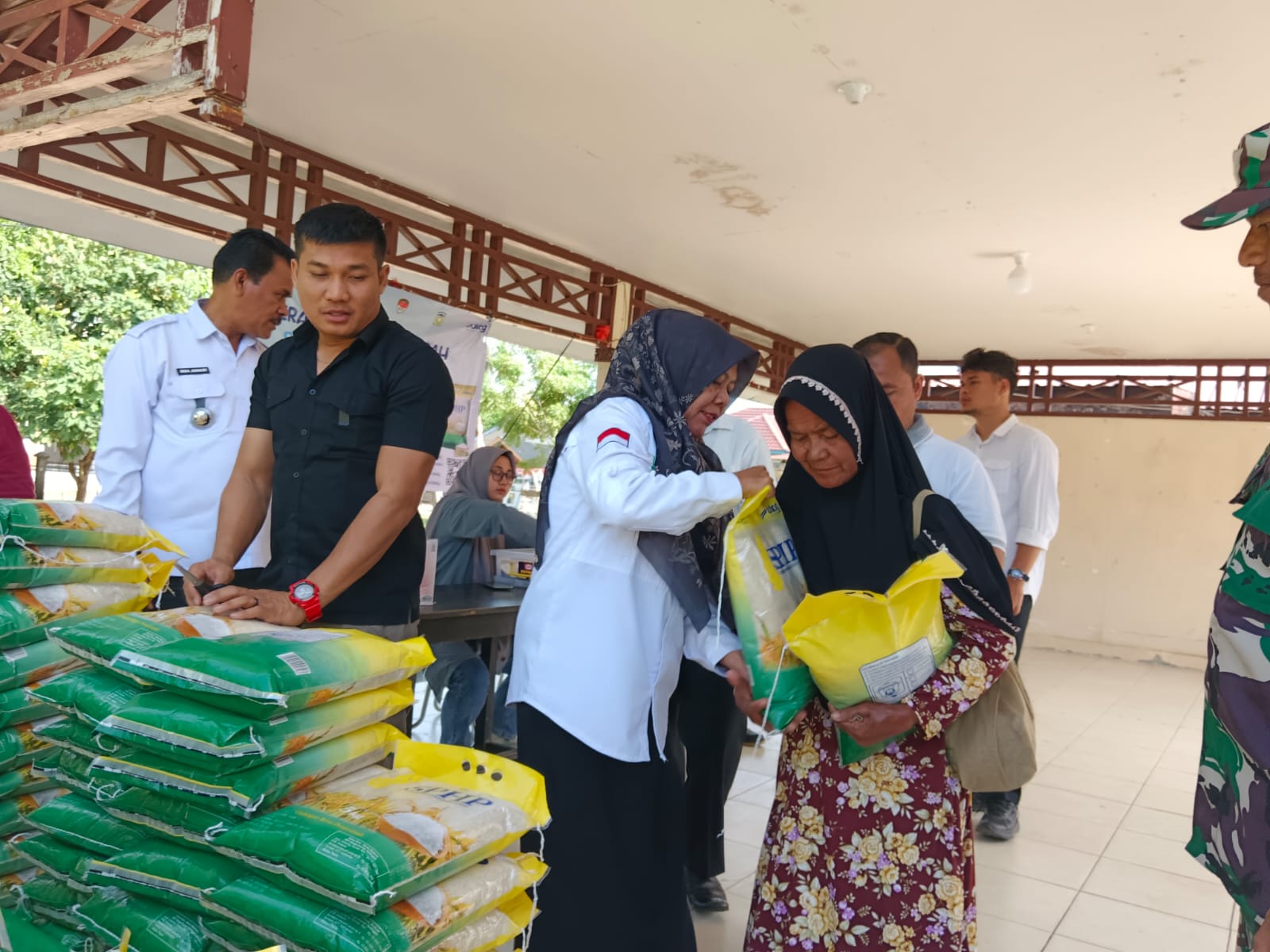 Pemkab Aceh Besar Gelar Pangan Murah di Lhoong