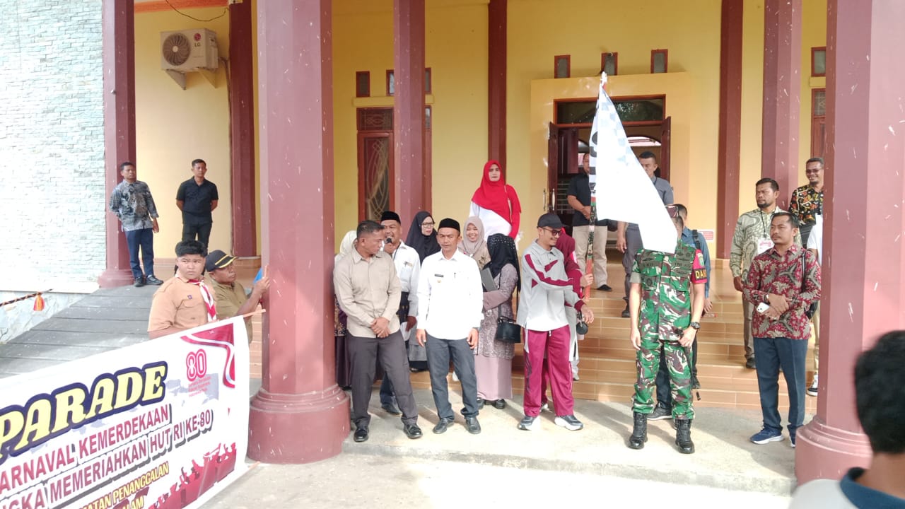 Walikota Subulussalam Lepas Parade Karnaval Kemerdekaan