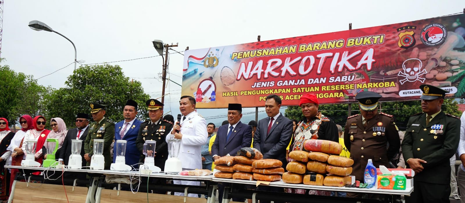 Di HUT Ke-80 RI, Bupati dan Kapolres Aceh Tenggara Musnahkan Barang Bukti Narkotika