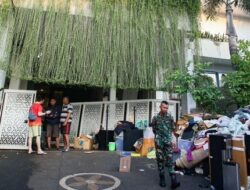 Pemuda ini Ungkap Kelompok Penjarah Rumah Pejabat