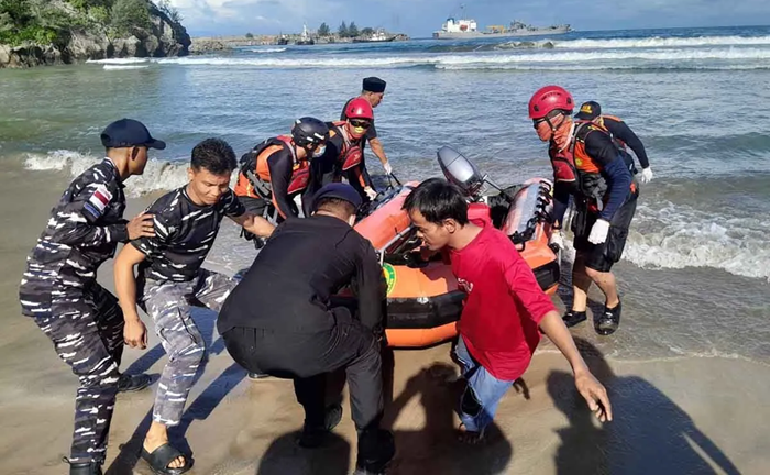Nelayan Temukan Jenazah Korban Tenggelam di Pantai Ritieng