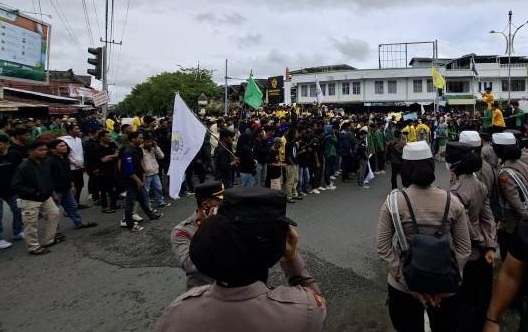 Demo_AcehBarat