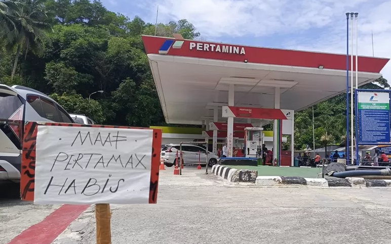Pertamax Habis