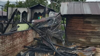 Rumah Terbakar