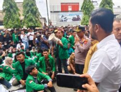 Demo di Lhokseumawe, Kapolres Pimpin Langsung Pengamanan