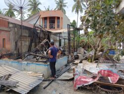 Rumah Dilalap Api, Ngatijan Alami Kerugian Puluhan Juta