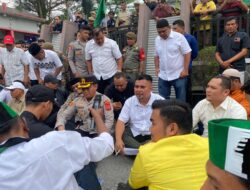 Mahasiswa Desak DPRK Bongkar Dugaan Program Titipan di APBDes