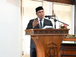 Bupati Aceh Besar Sampaikan Jawaban atas Pandangan Umum Fraksi DPRK