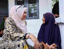 Marlina Muzakir Silaturahmi dengan Warga di Pulo Aceh