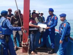 Polairud Aceh Barat Gelar Patroli Laut, Ingatkan Kelengkapan Dokumen