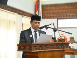Wabup Syukri Sampaikan Jawaban Eksekutif atas Pandangan Umum Fraksi DPRK