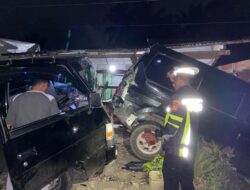 L300 Pickup Tabrak Mitsubishi Kuda di Subulussalam