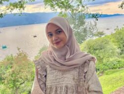 Membangun Kewarganegaraan Bermoral Di Era Digital: Refleksi Pemikiran Marshall Dan Turner Untuk Indonesia 2025