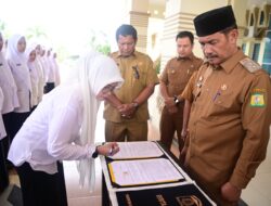 Wabup Syukri Ingatkan ASN Baru Jaga Etika dan Integritas