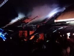 Kebakaran Hebat Hanguskan Pajak Tradisional di Aceh Tenggara