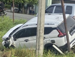 Kurang Jaga Jarak, Tiga Kendaraan Alami Kecelakaan di Banda Safa