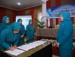 Rita Mayasari Lantik Lima Ketua TP PKK dan Bunda PAUD Kecamatan di Aceh Besar