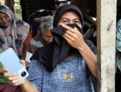 Empat Puluh Tahun Gelap, Warga Tanjung Seumantoh Kini Teraliri Listrik