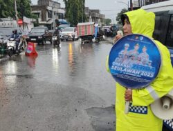 Polantas Lhokseumawe Tetap Gelar Penyuluhan Meski Diguyur Hujan