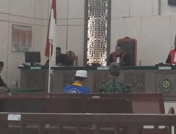 Pedagang Kaligrafi dari Pakistan Dituntut Penjara 18 Bulan