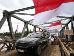 Jembatan Darurat Kutablang Difungsikan, Mobilitas Warga Normal