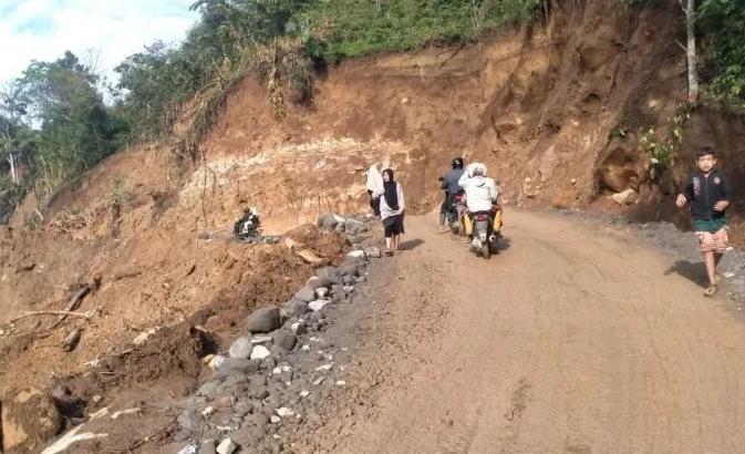 Jalan di Bener Meriah