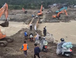 Jembatan Darurat di Beutong Sudah Bisa Dilalui Sepeda Motor