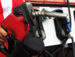 Pasca Banjir di Aceh Tenggara BBM Tembus Rp30 Ribu Per-liter