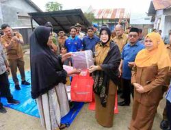 Korban Kebakaran Jeulingke Terima Bantuan dari Pemko Banda Aceh